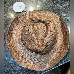 Princess Polly wicker hat needs to be reshaped